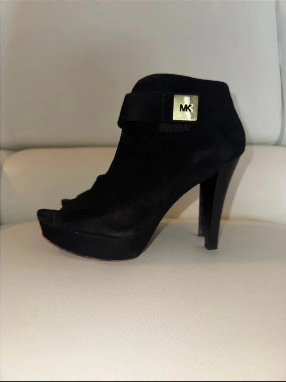 Michael Kors elegant black